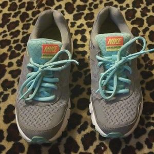 Nike Air Relentless 4